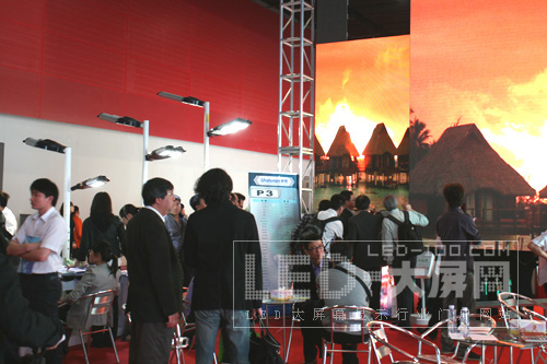 洲明再度成为广州国际LED展亮点